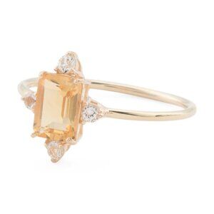 HIRAJULE Made In India 14kt Gold Madeira Citrine Ring